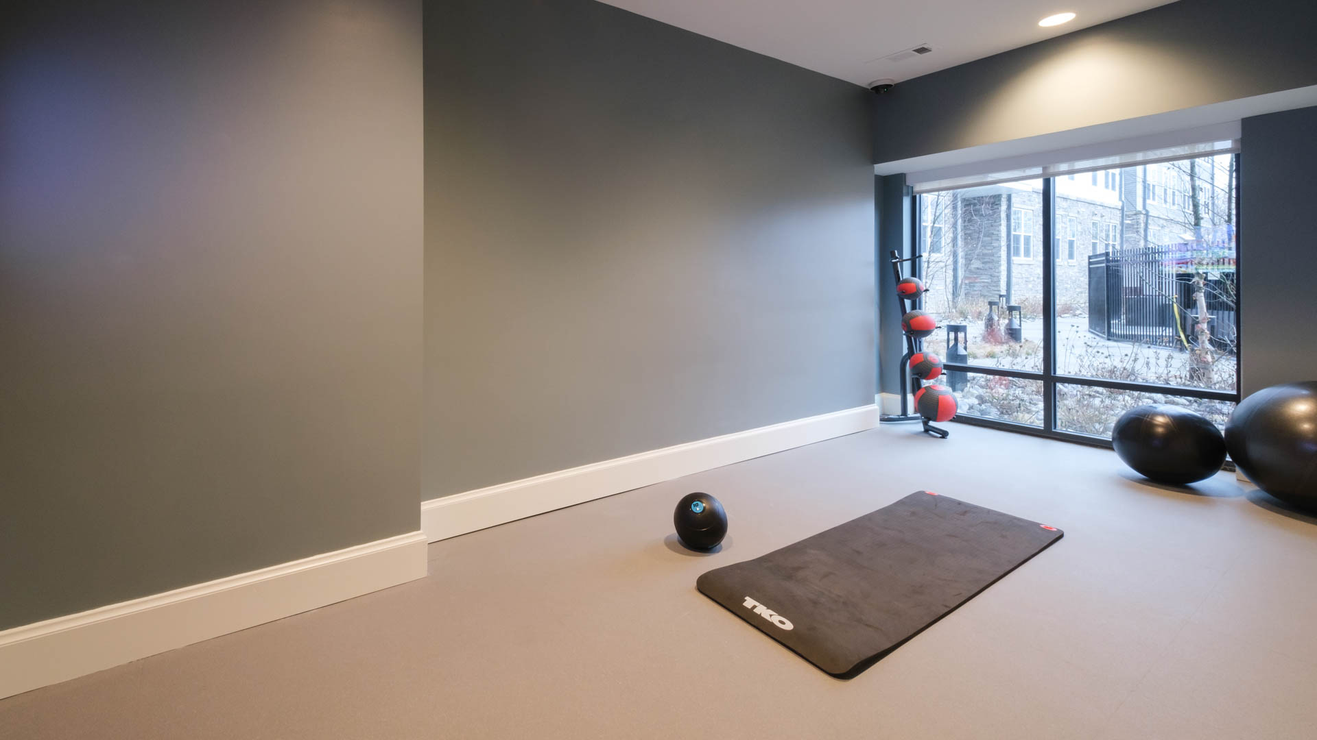 Gym at Alexan Harrison Apartments (5 of 5)