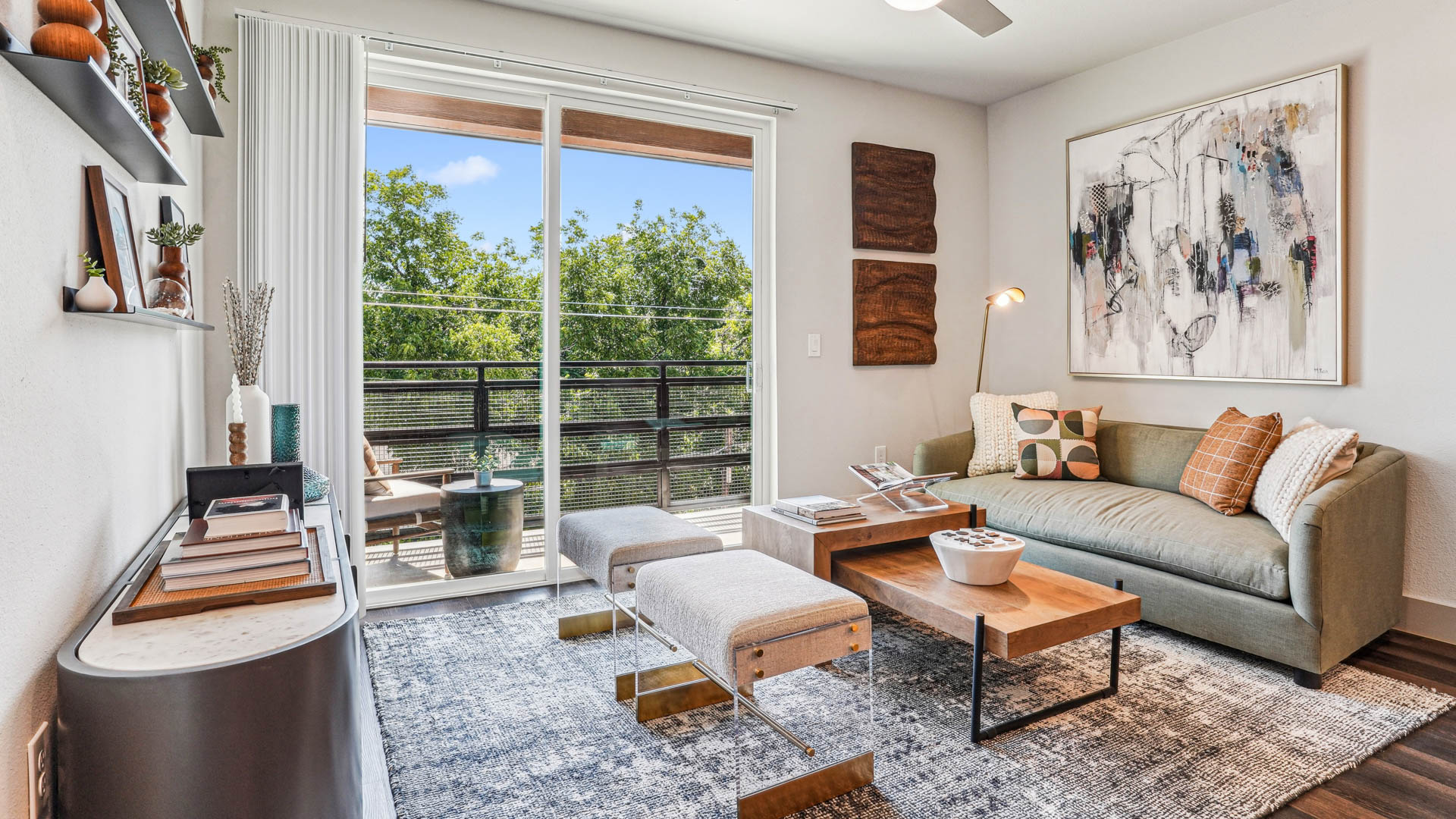 The Sadie Apartments 7 of 12