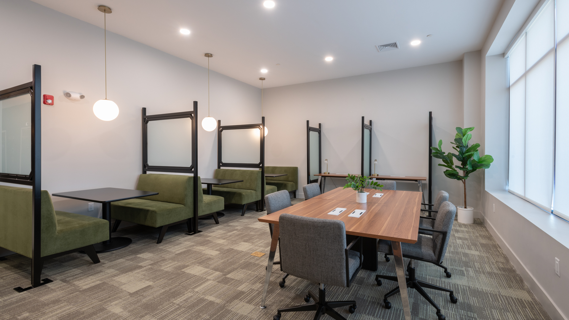 Work space at Helix Apartments (2 of 2)