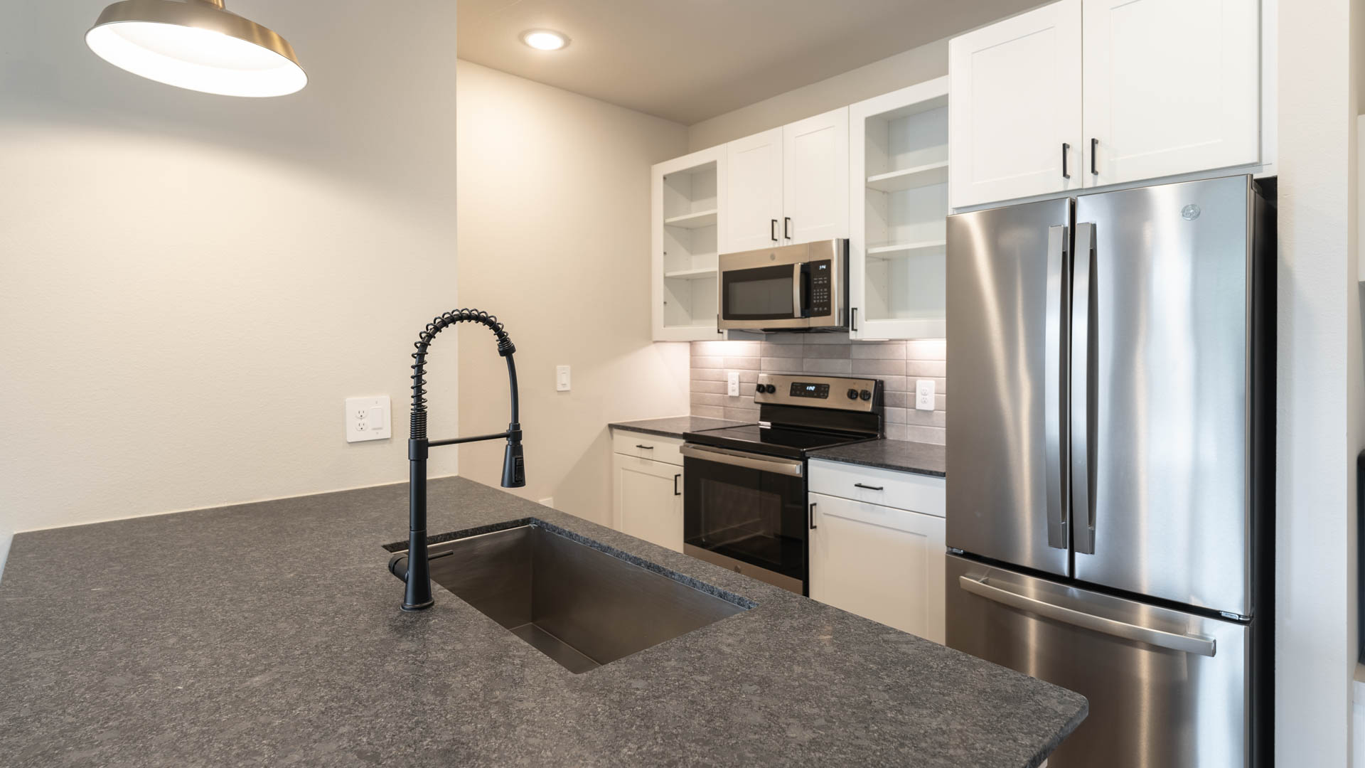 Trailwinds Grapevine Apartments 7 of 12