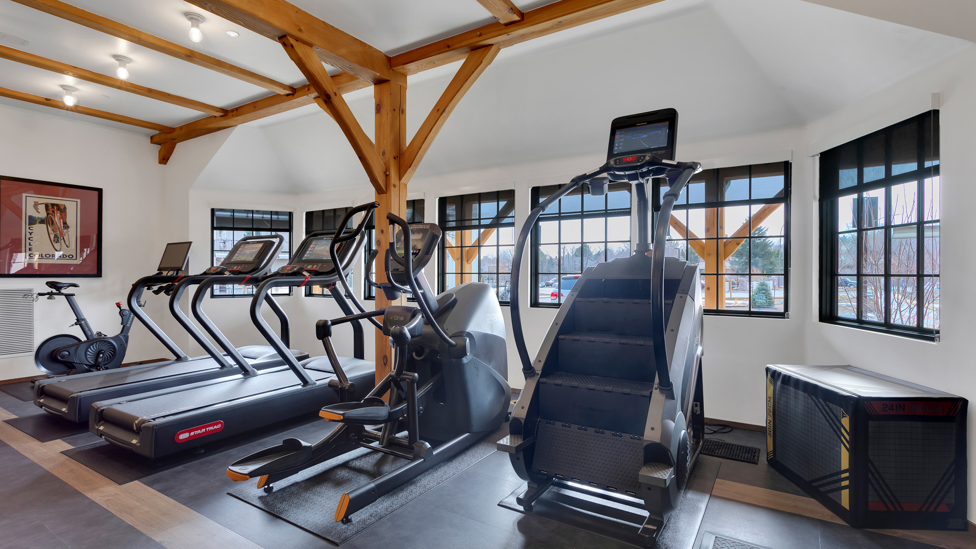 Gym at White Fence Farm Apartments (1 of 4)