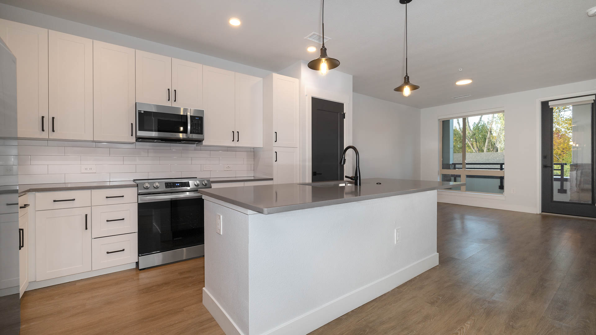 White Fence Farm Apartments 7 of 12