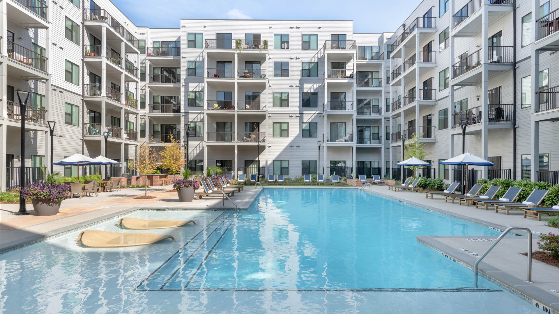 Pool at The Bishop Apartments (1 of 2)