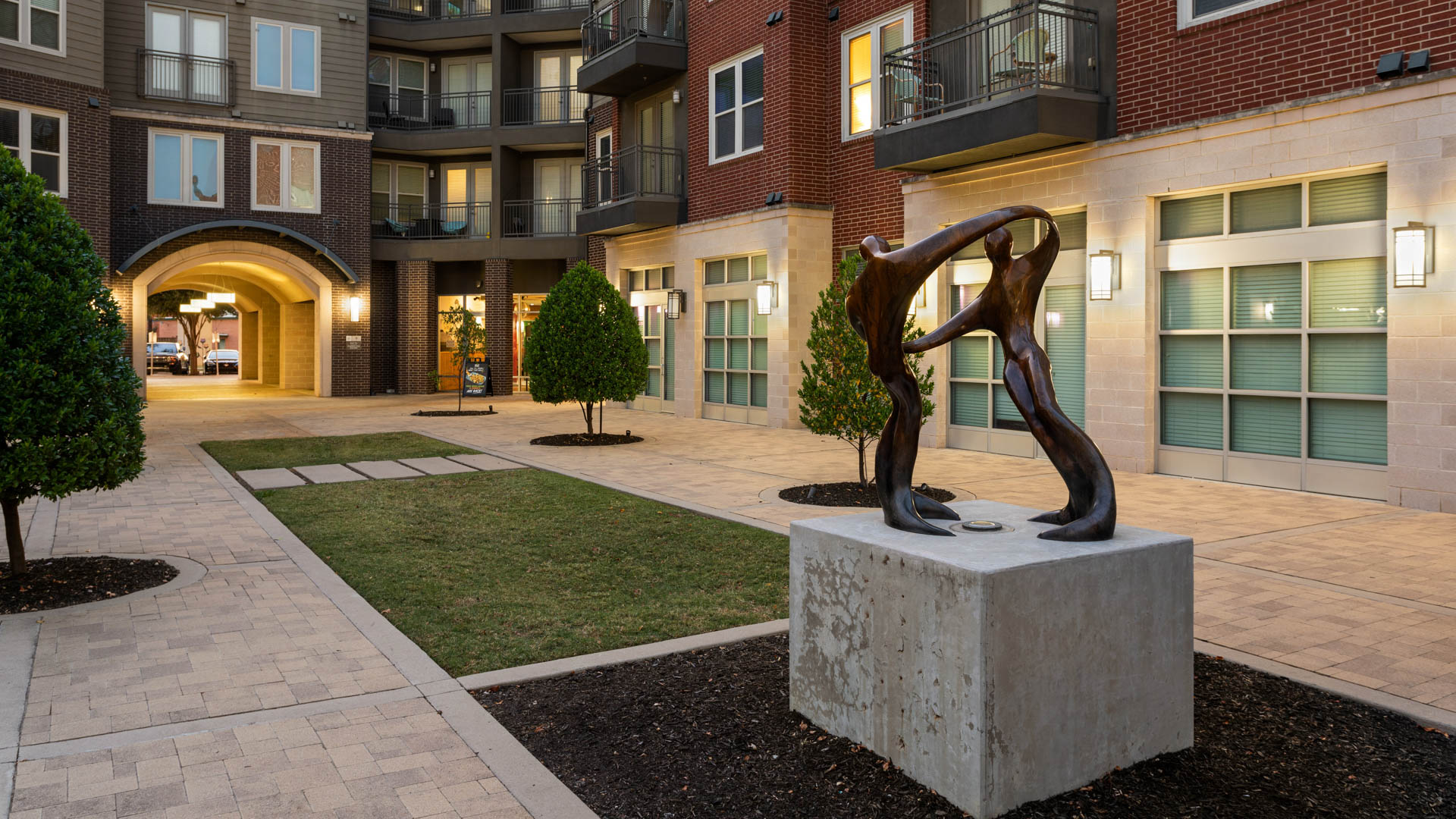 Courtyard at Union at Carrollton Square Apartments (4 of 4)
