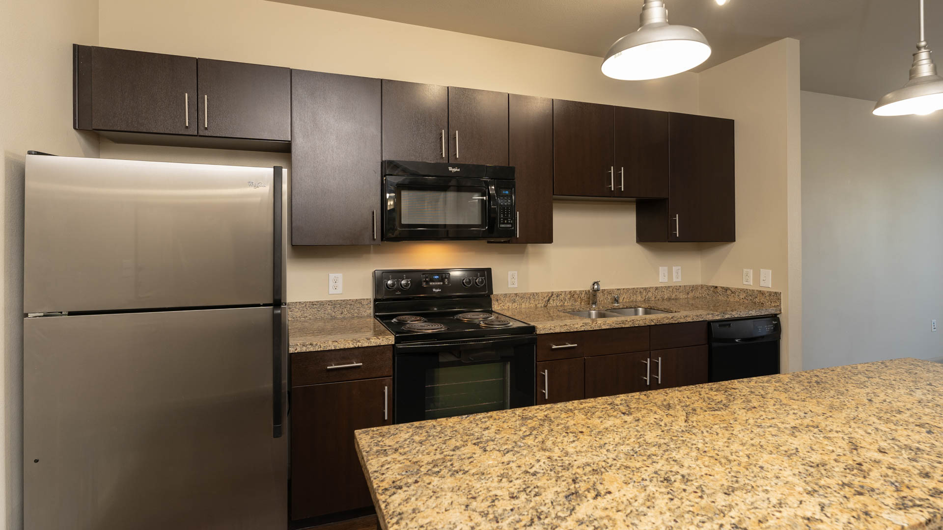 Union at Carrollton Square Apartments 9 of 12