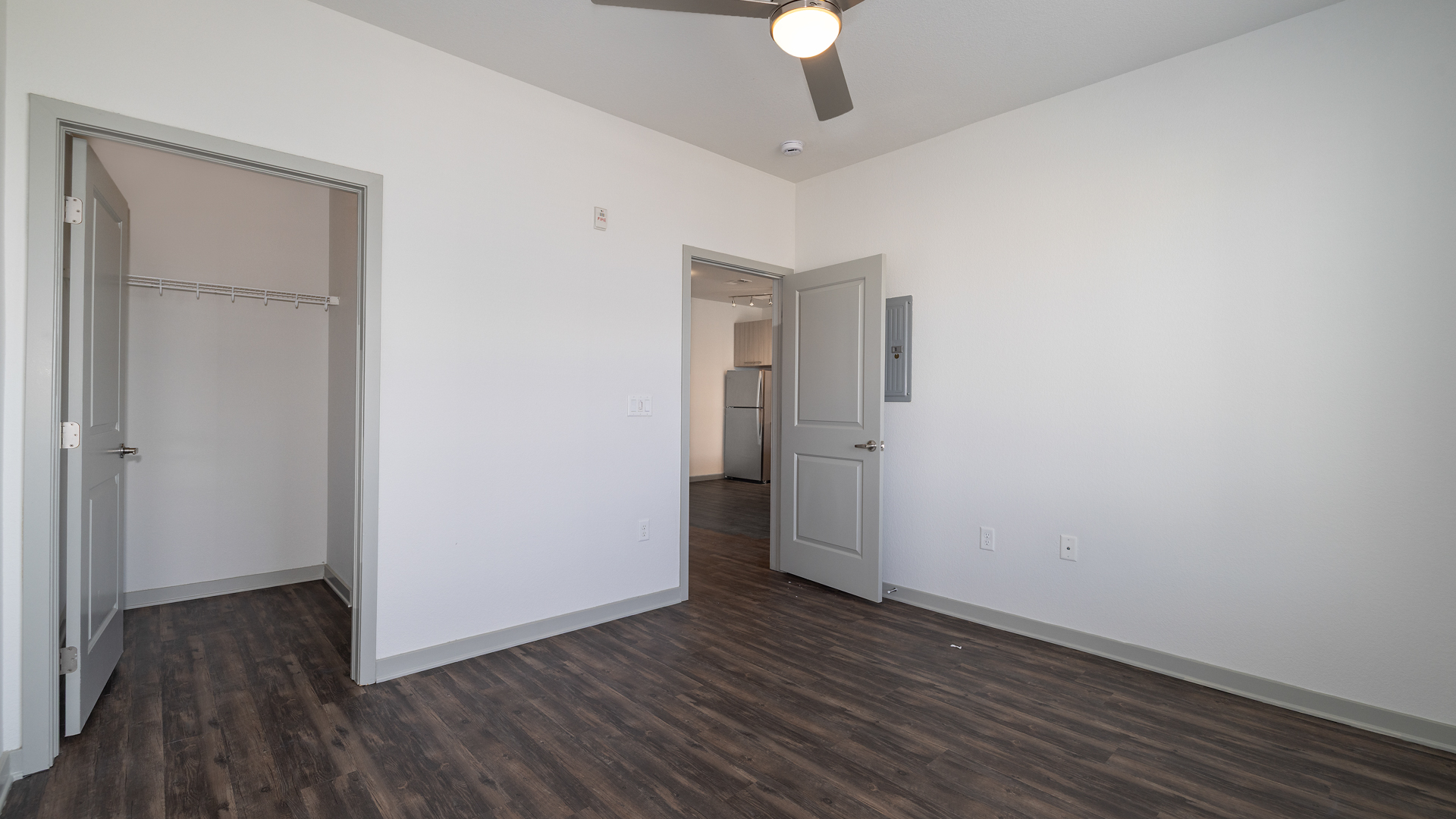 Milehouse Apartments 4 of 8