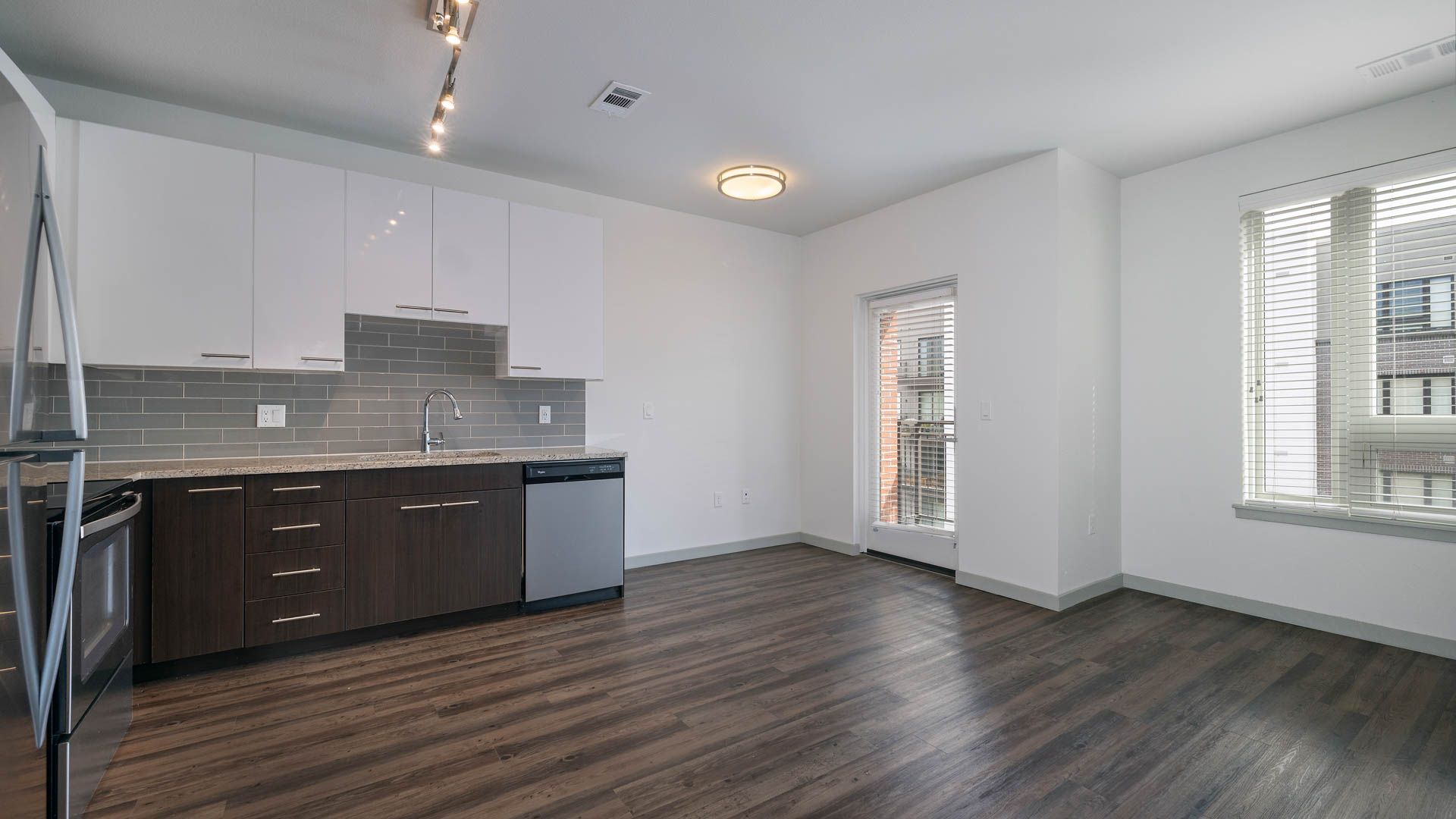 Milehouse Apartments 3 of 10