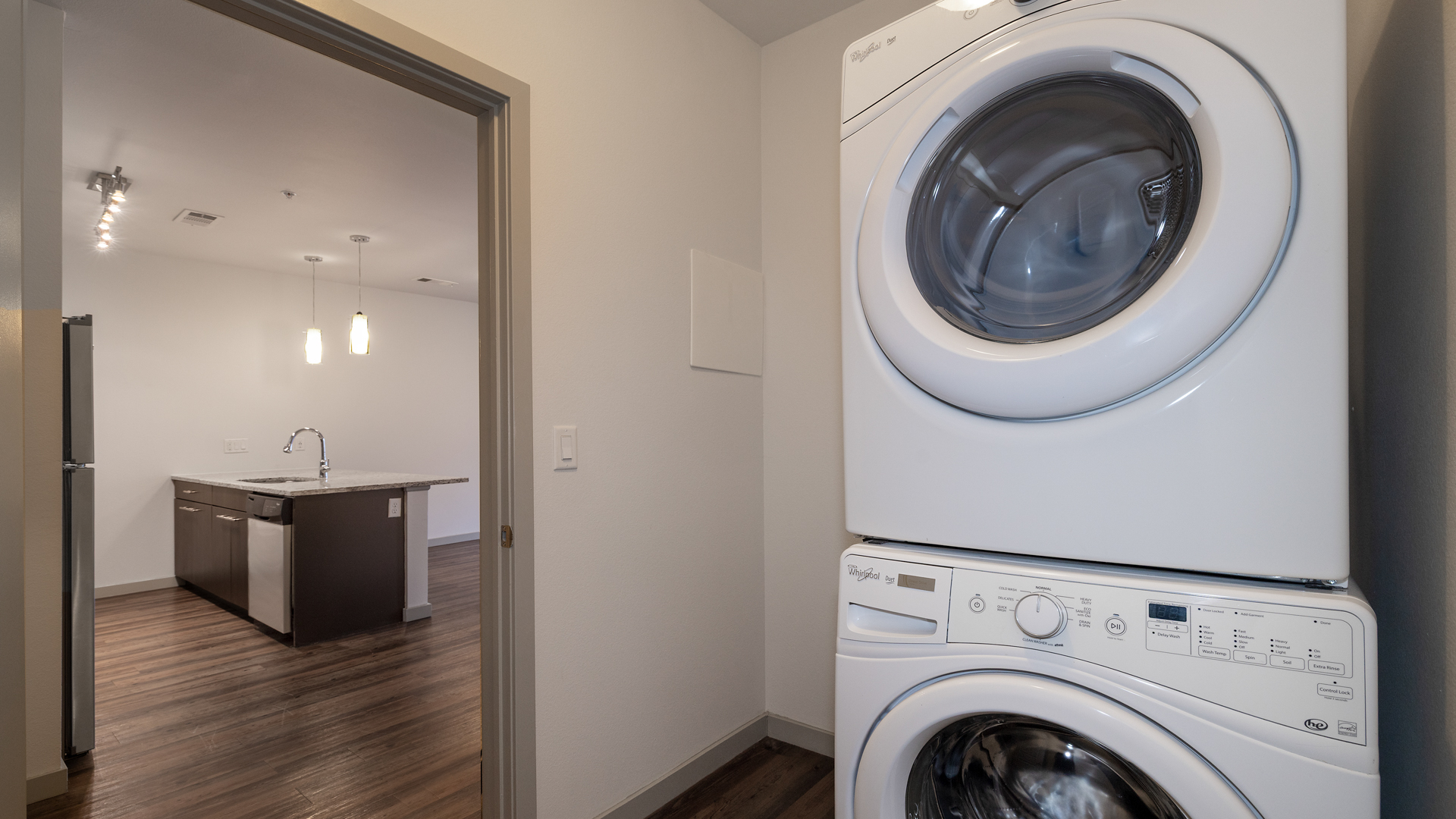 Milehouse Apartments 5 of 8