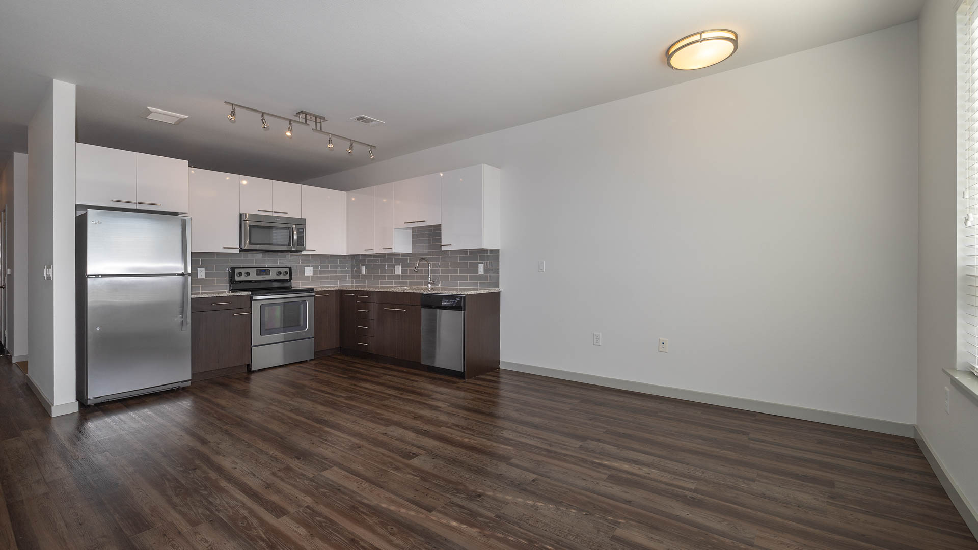 Milehouse Apartments 8 of 12
