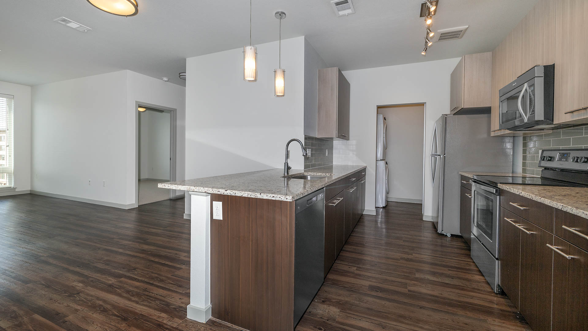 Milehouse Apartments 6 of 12