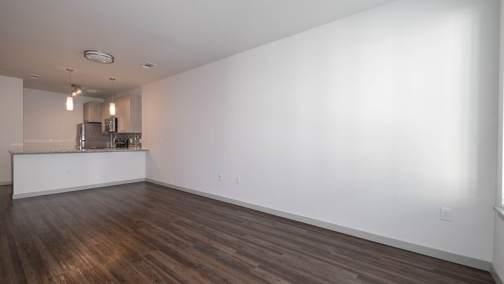 Milehouse Apartments 5 of 8