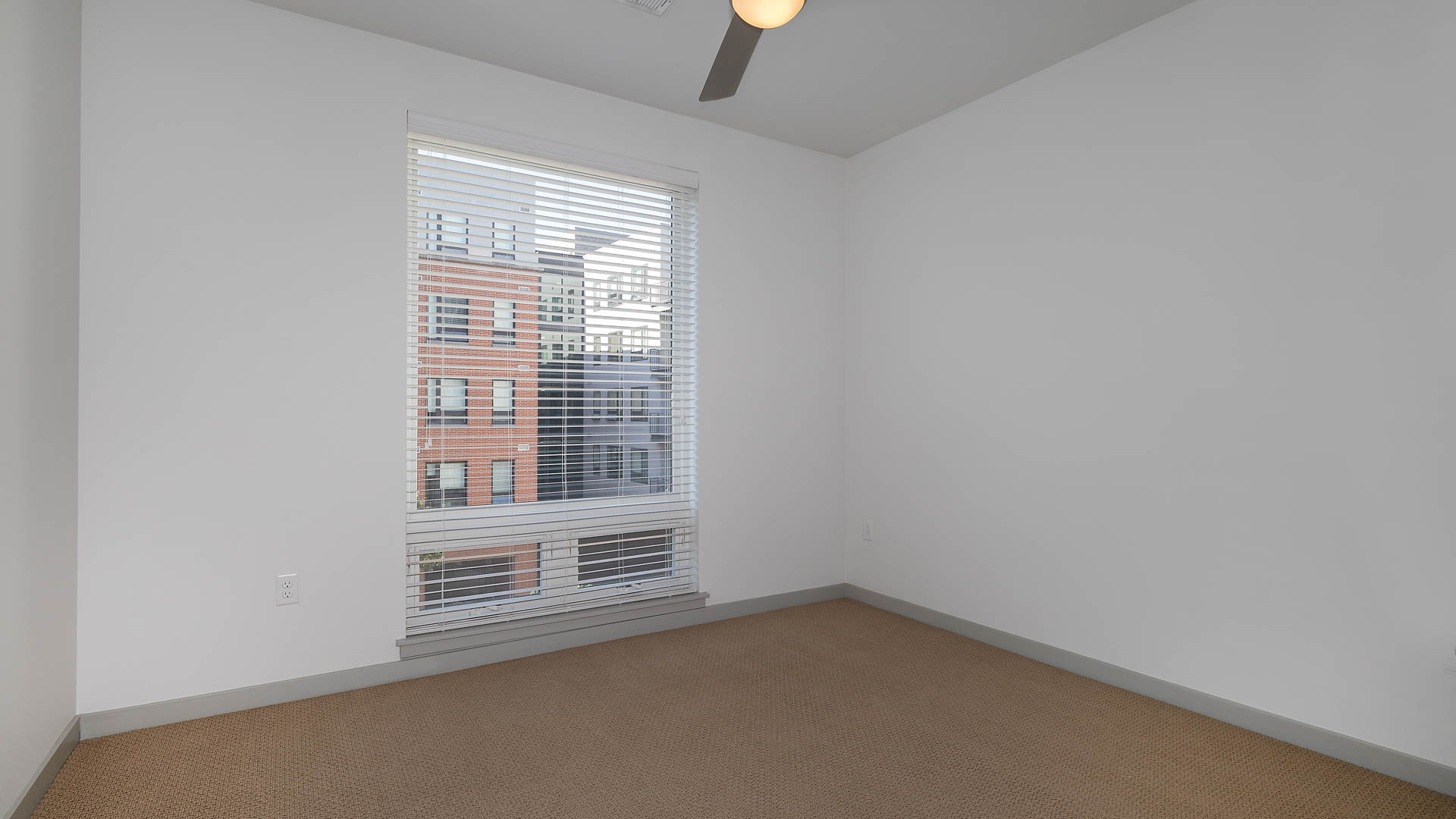 Milehouse Apartments 1 of 8