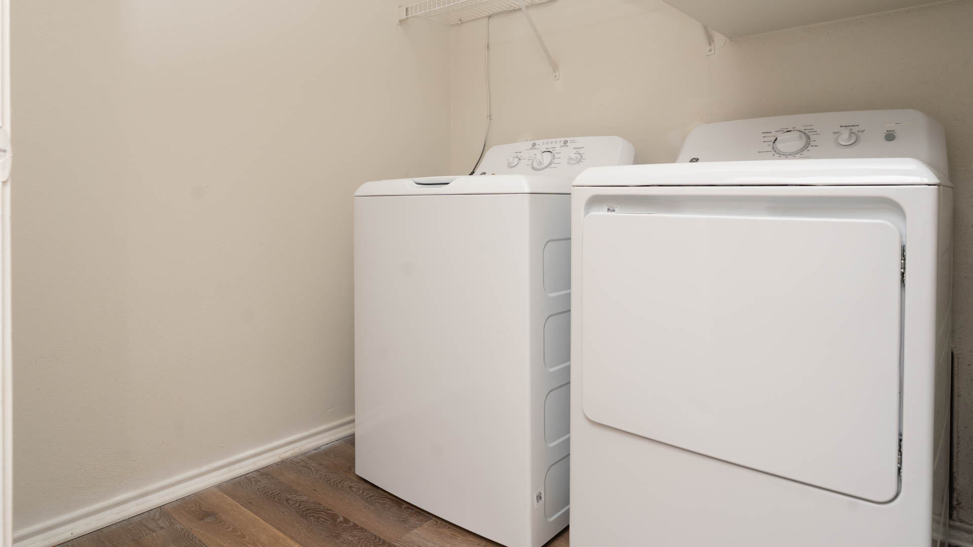 Laundry room at Kia Ora Park Apartments (2 of 3)