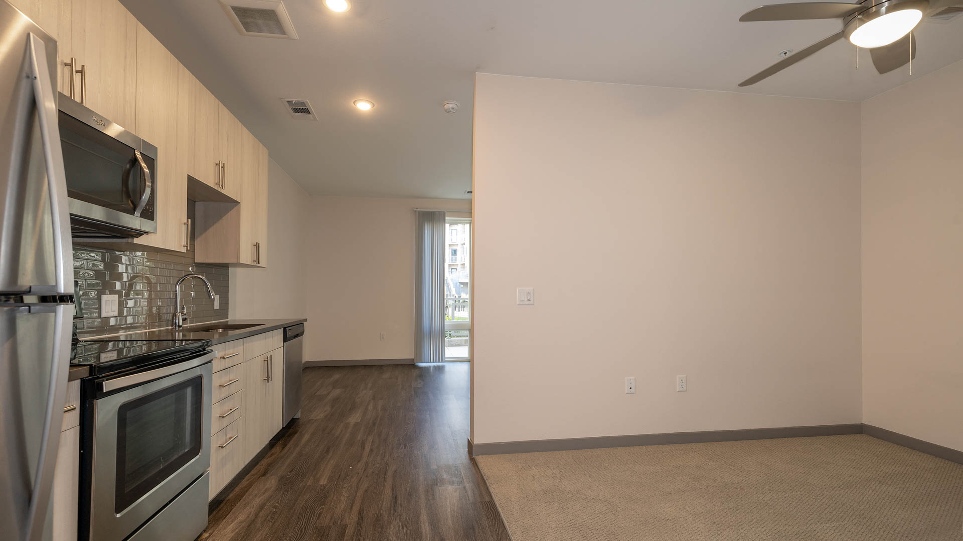 The Den Apartments 30 of 40