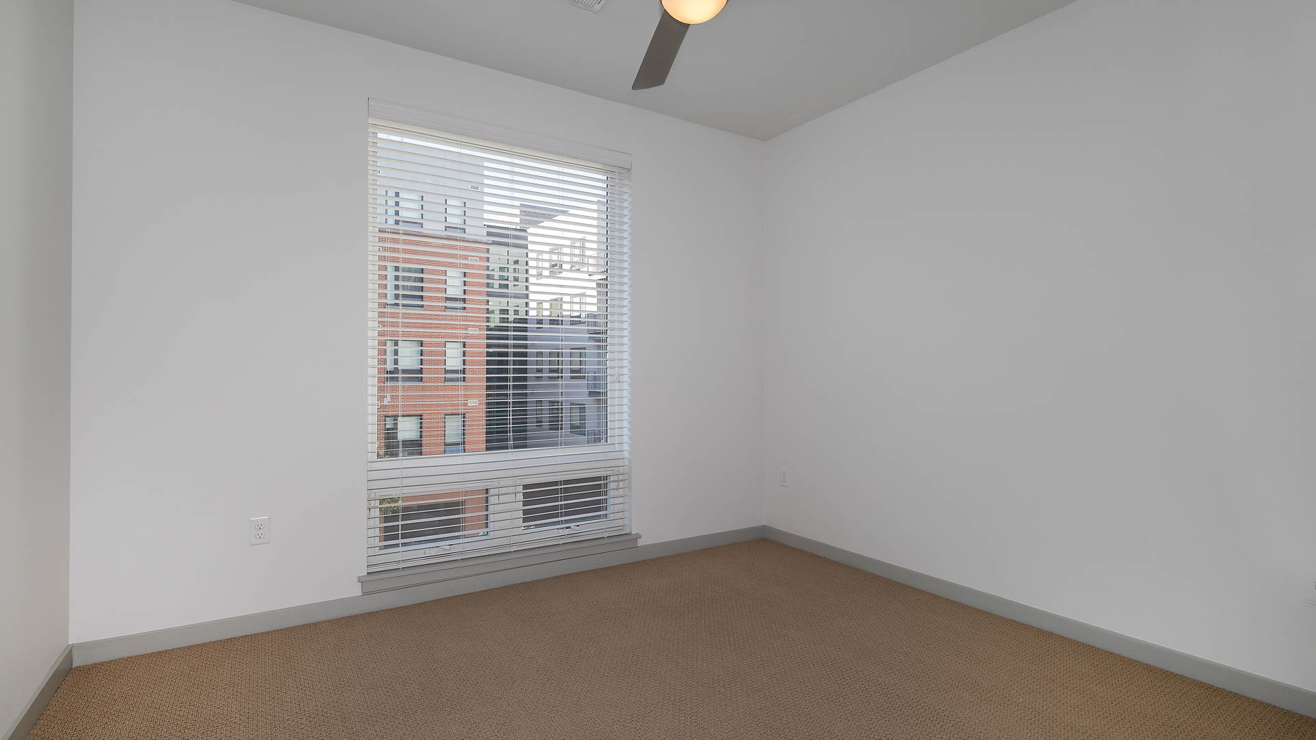 The Den Apartments 31 of 40