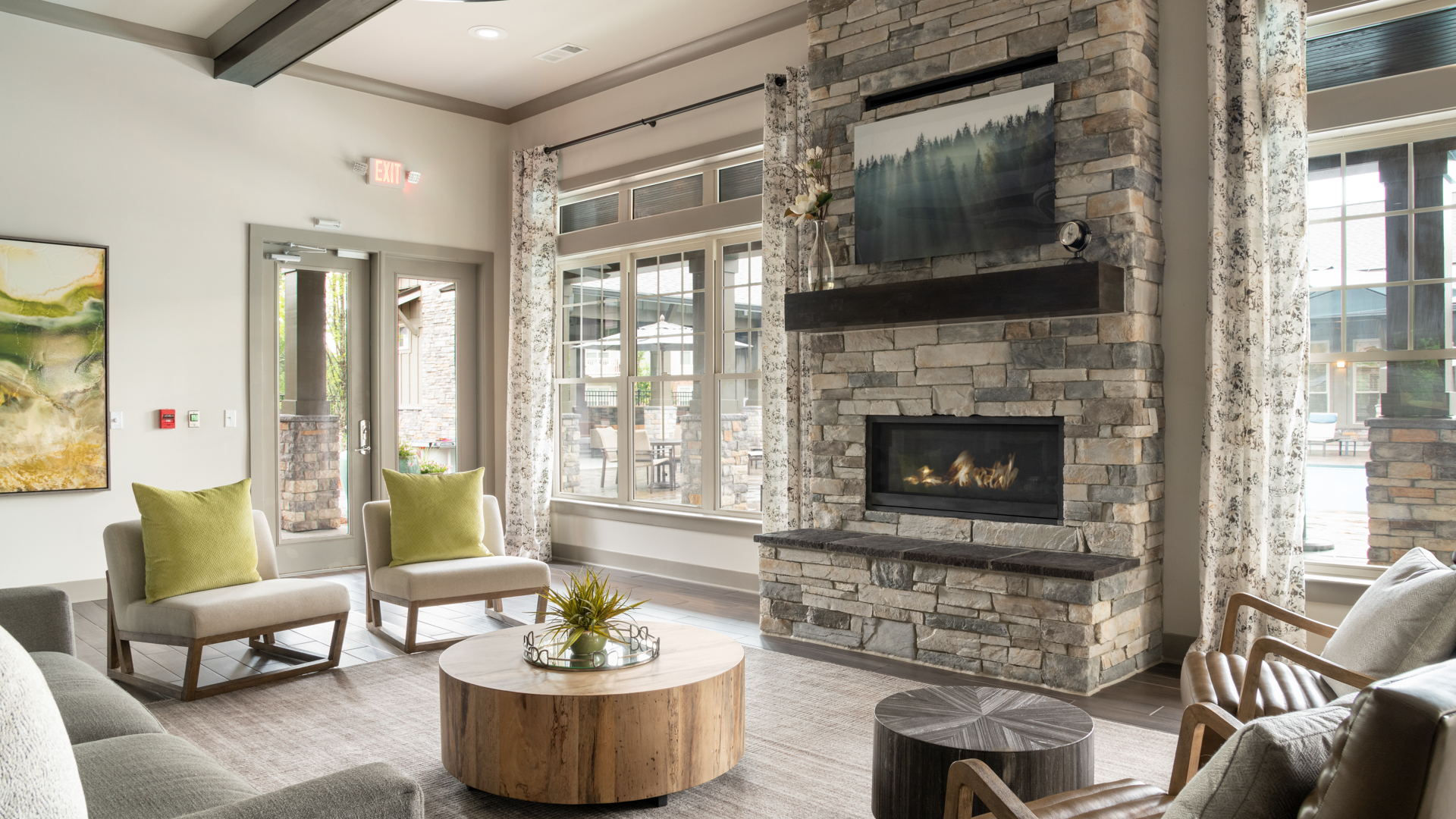 Lounge at Sixes Ridge Apartments (1 of 3)