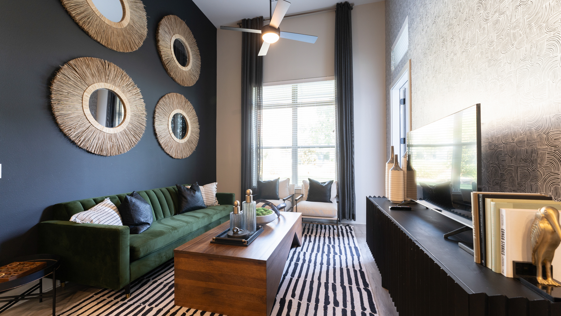 Ayla Stonebriar Apartments 6 of 12