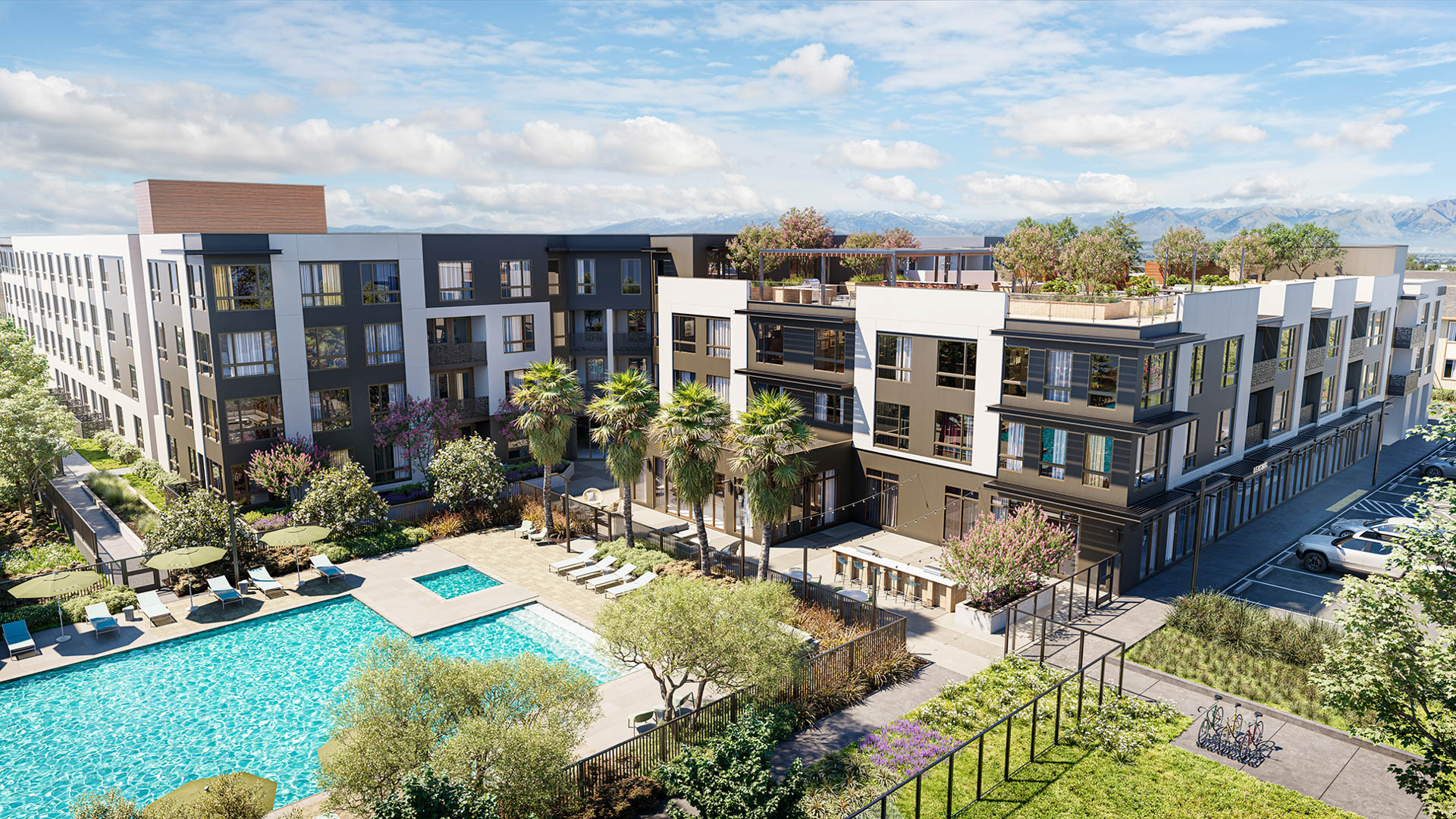 Pool at Lorien Apartments (4 of 4)