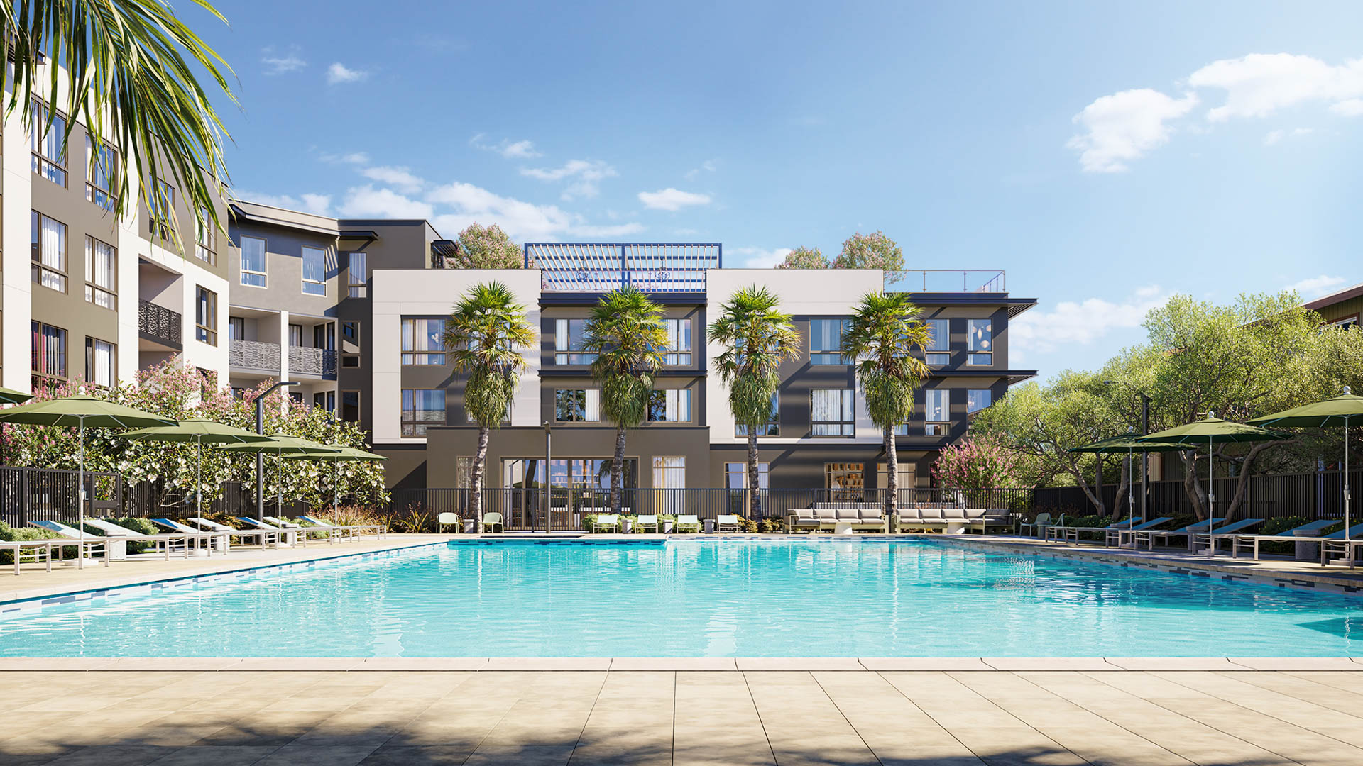 Pool at Lorien Apartments (3 of 4)