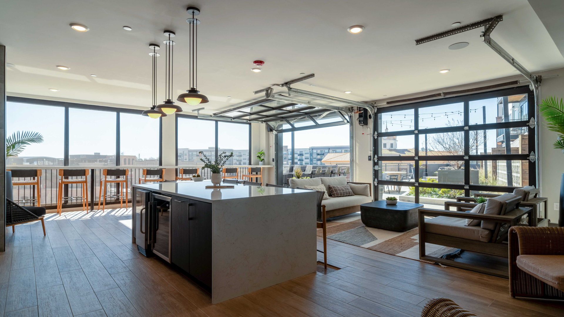 Lounge at Lyric Sugar Hill Apartments (1 of 3)