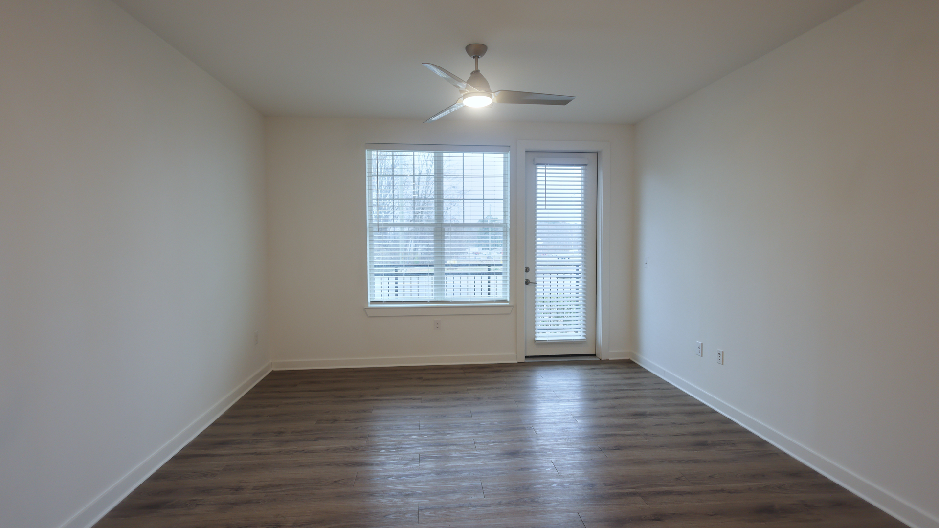 Lyric Sugar Hill Apartments 3 of 8