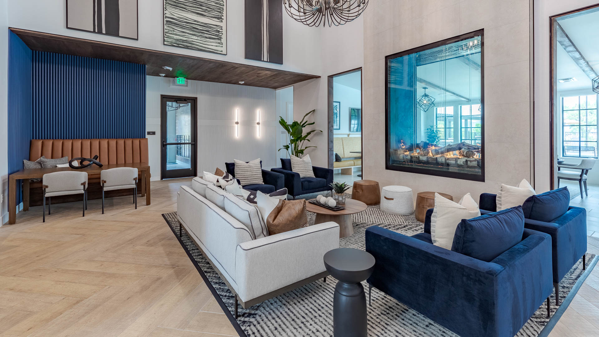 Lounge at Aventine Littleton Apartments (3 of 4)