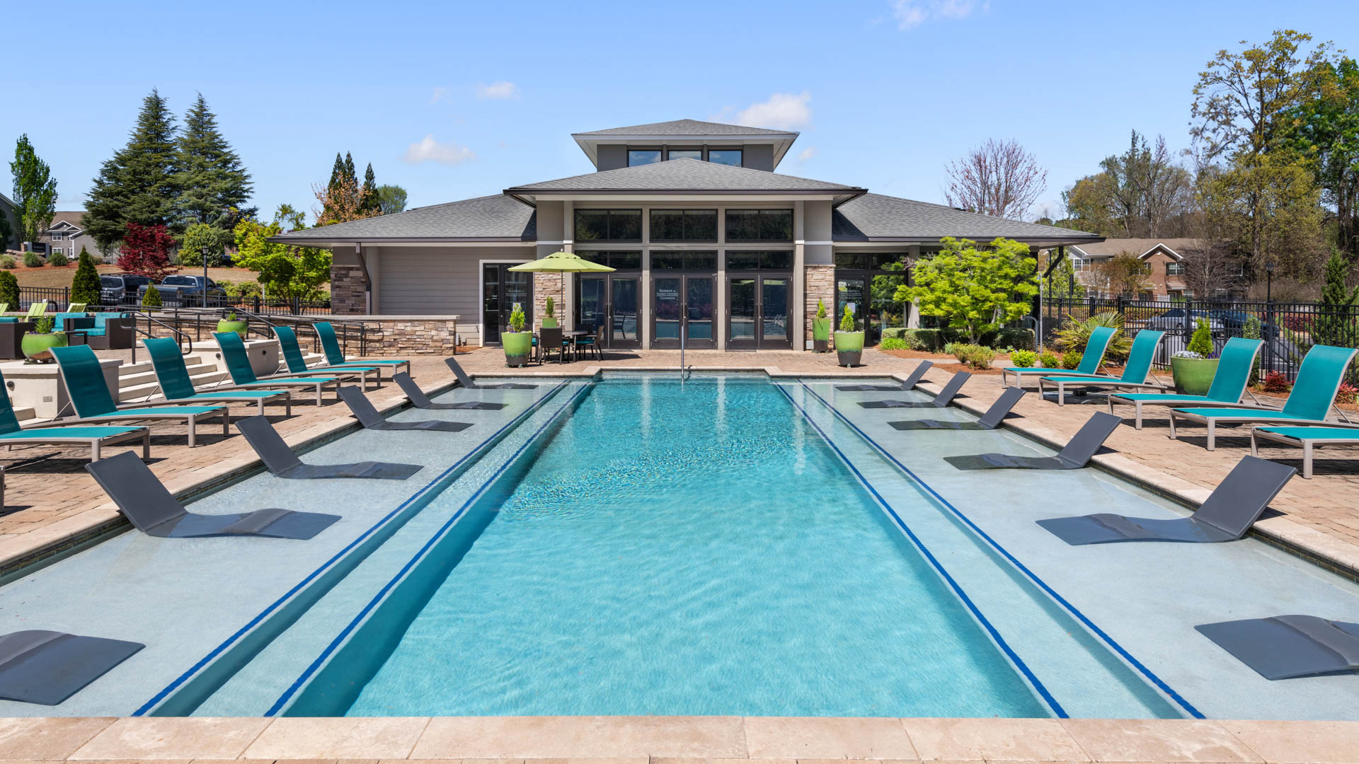 Pool at Reserve at Summit Crossing Apartments (1 of 2)