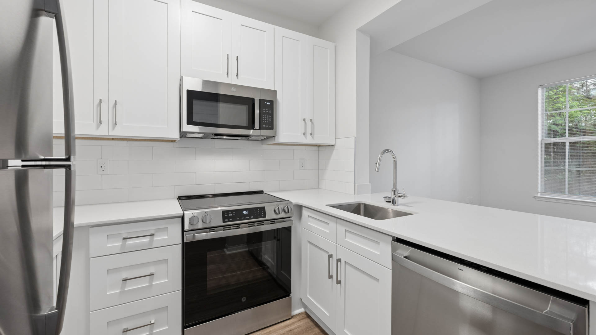 Summit Crossing Apartments 2 of 12