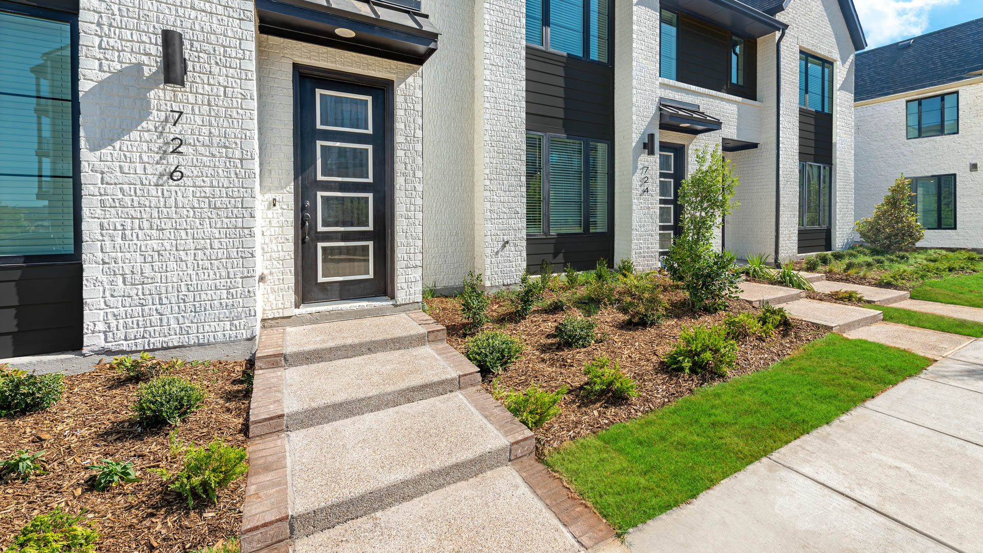 The Louise Townhomes 2 of 12