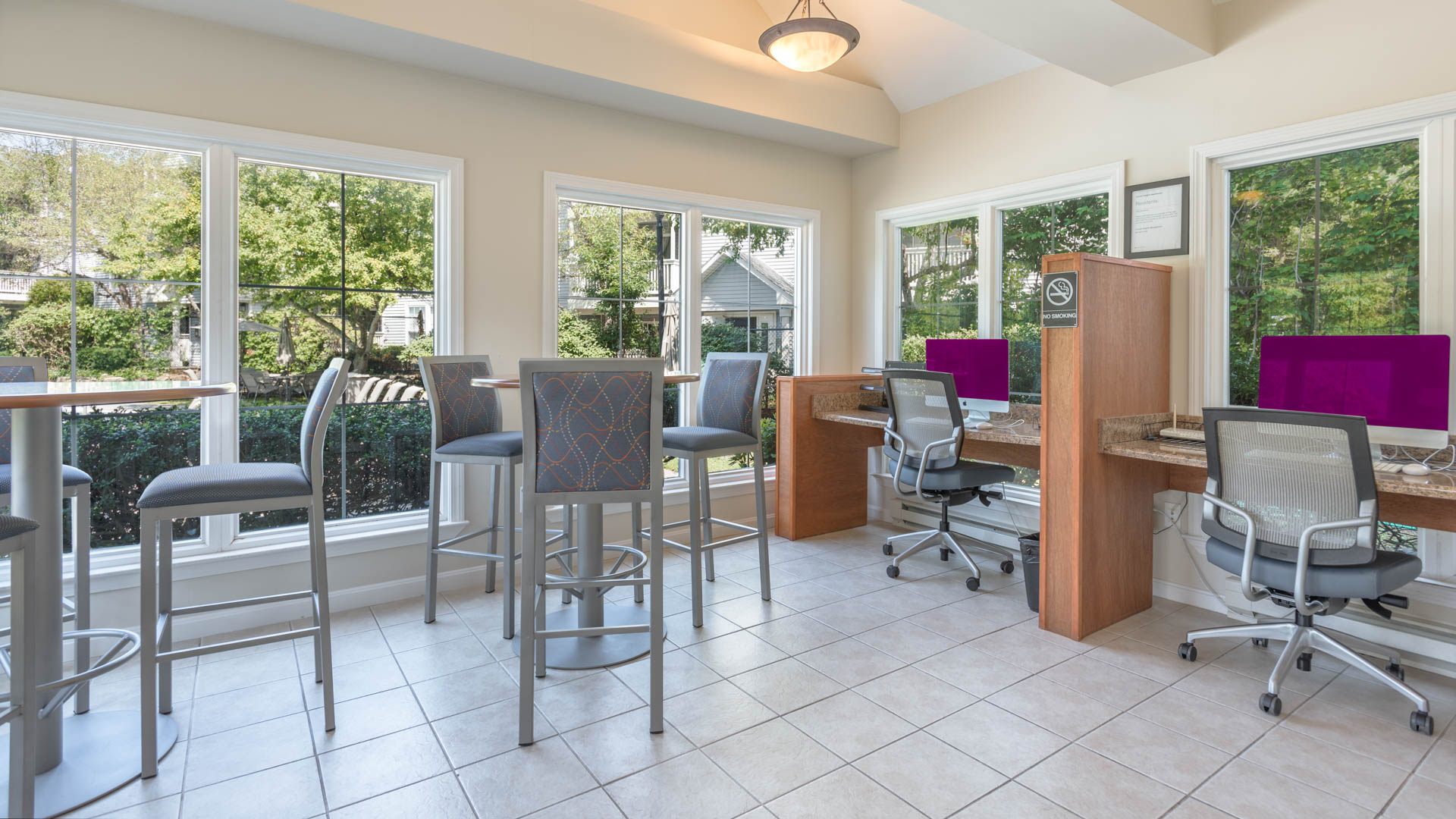 Business center at Lincoln Heights Apartments