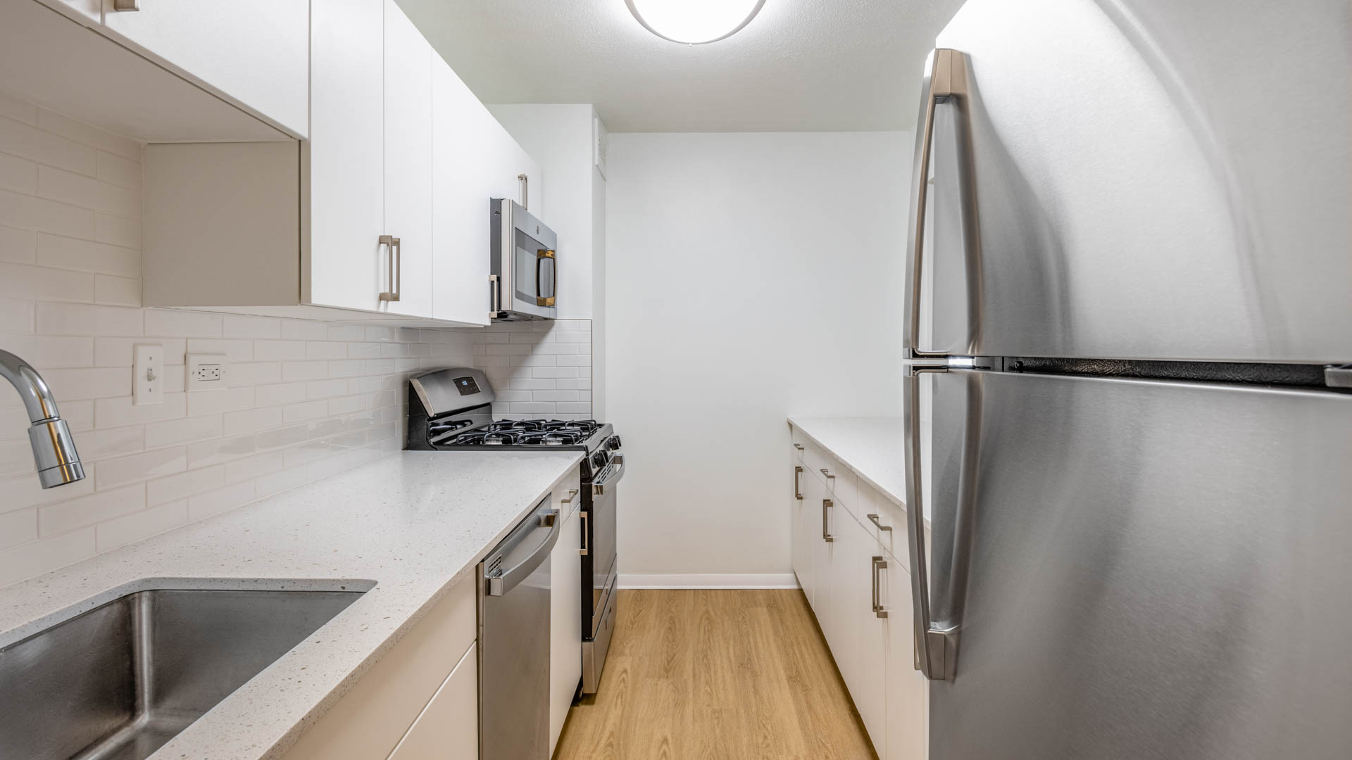 Emerson Place Apartments 4 of 12