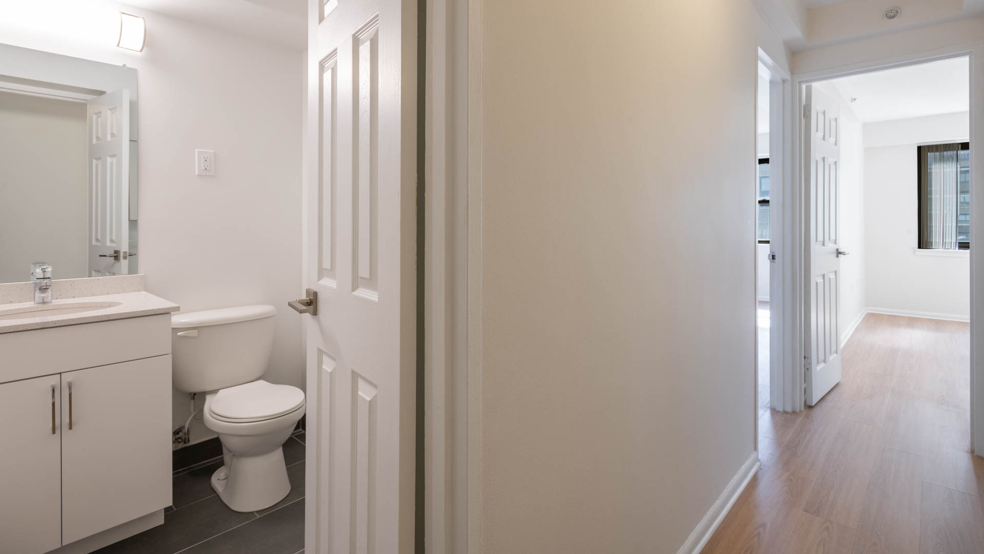 Emerson Place Apartments 6 of 8