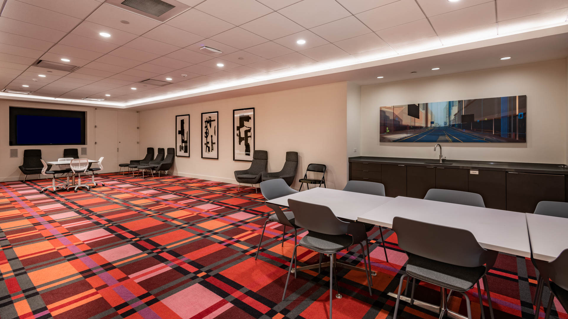 Work space at The Towers at Longfellow Apartments (2 of 2)