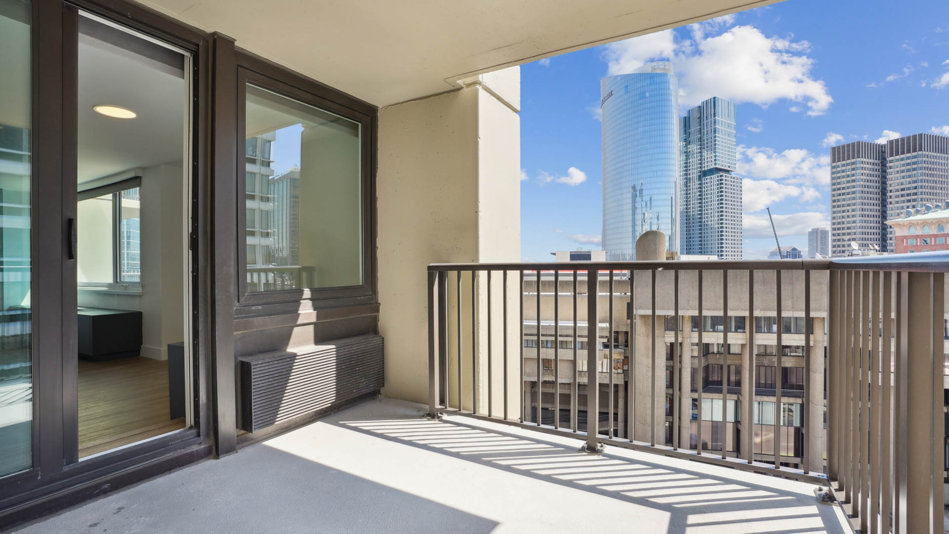 The Towers at Longfellow Apartments 7 of 11