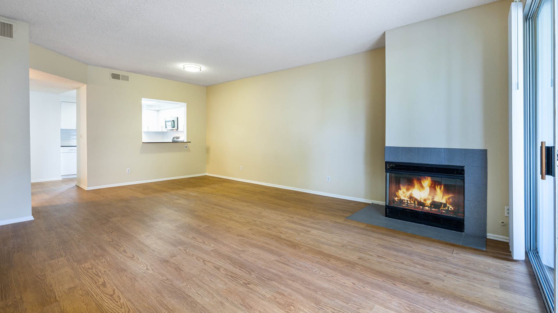 Northglen Apartments 9 of 12