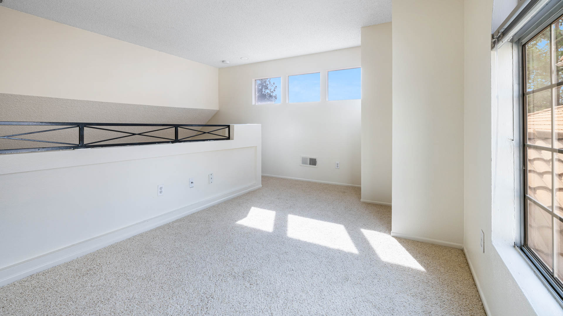 Northglen Apartments 6 of 7