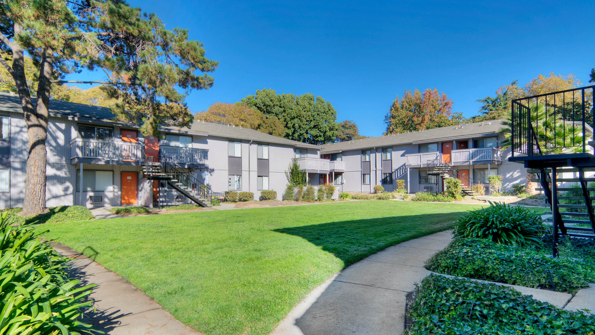 Parkside Apartments 2 of 12