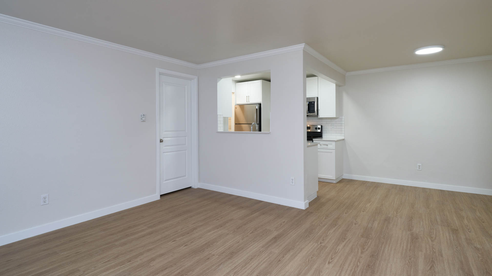 Bellevue Meadows Apartments 4 of 11
