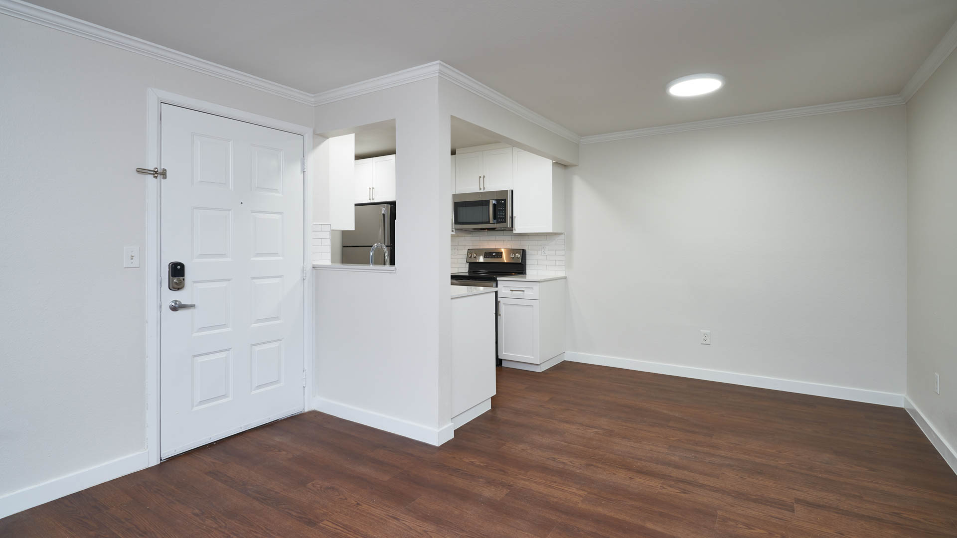 Bellevue Meadows Apartments 9 of 12