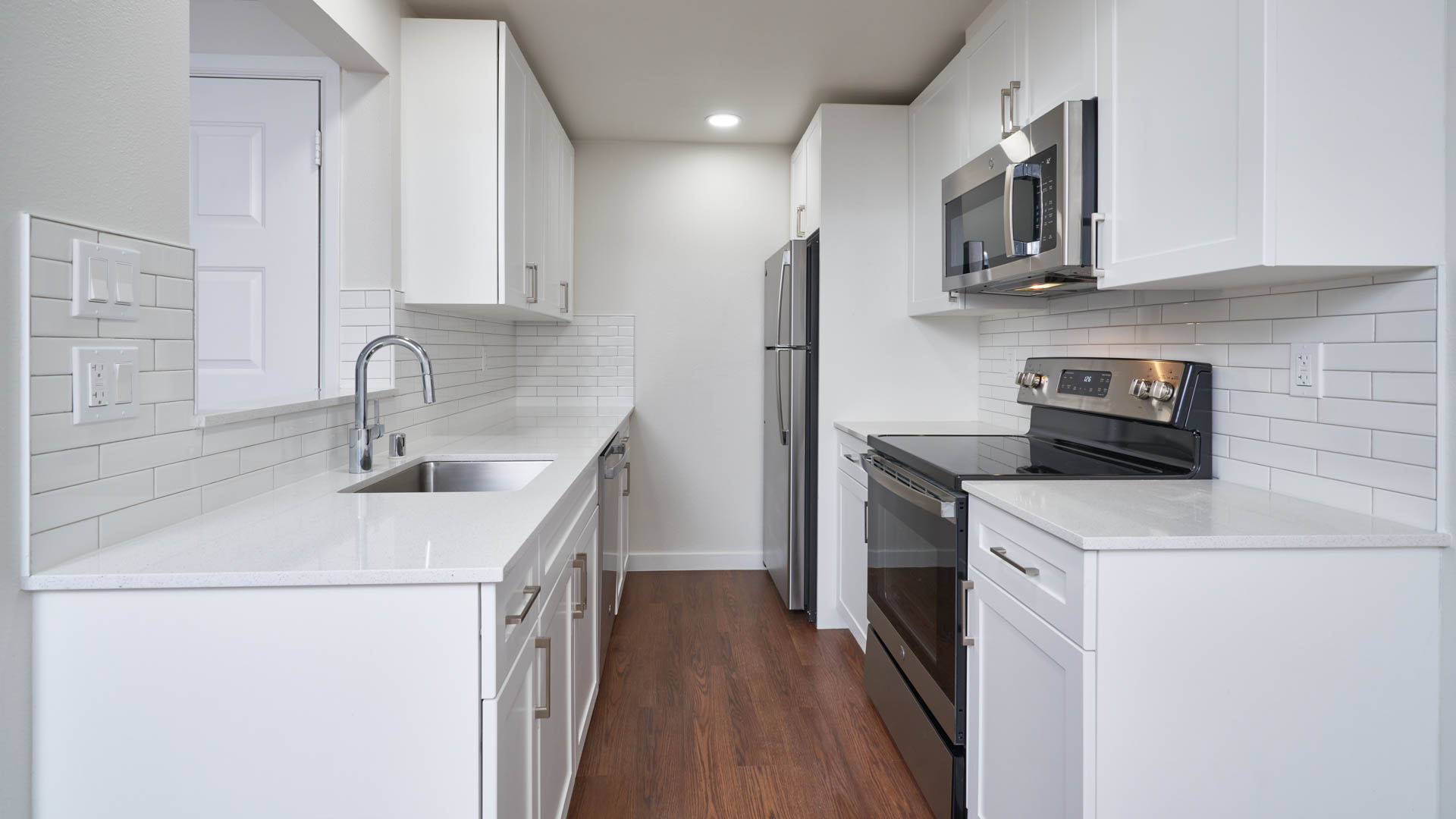 Bellevue Meadows Apartments 5 of 12