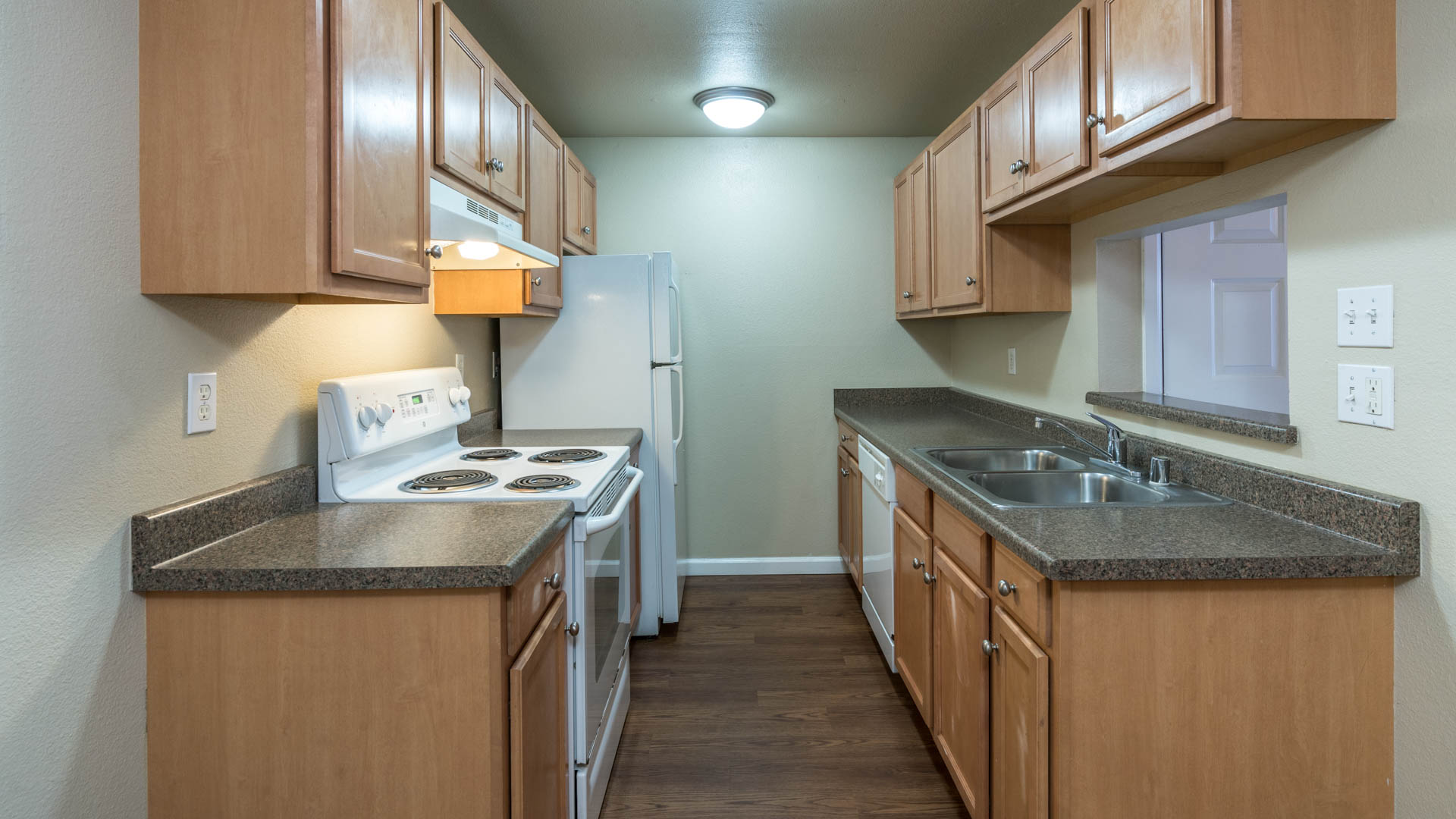 Bellevue Meadows Apartments 6 of 12