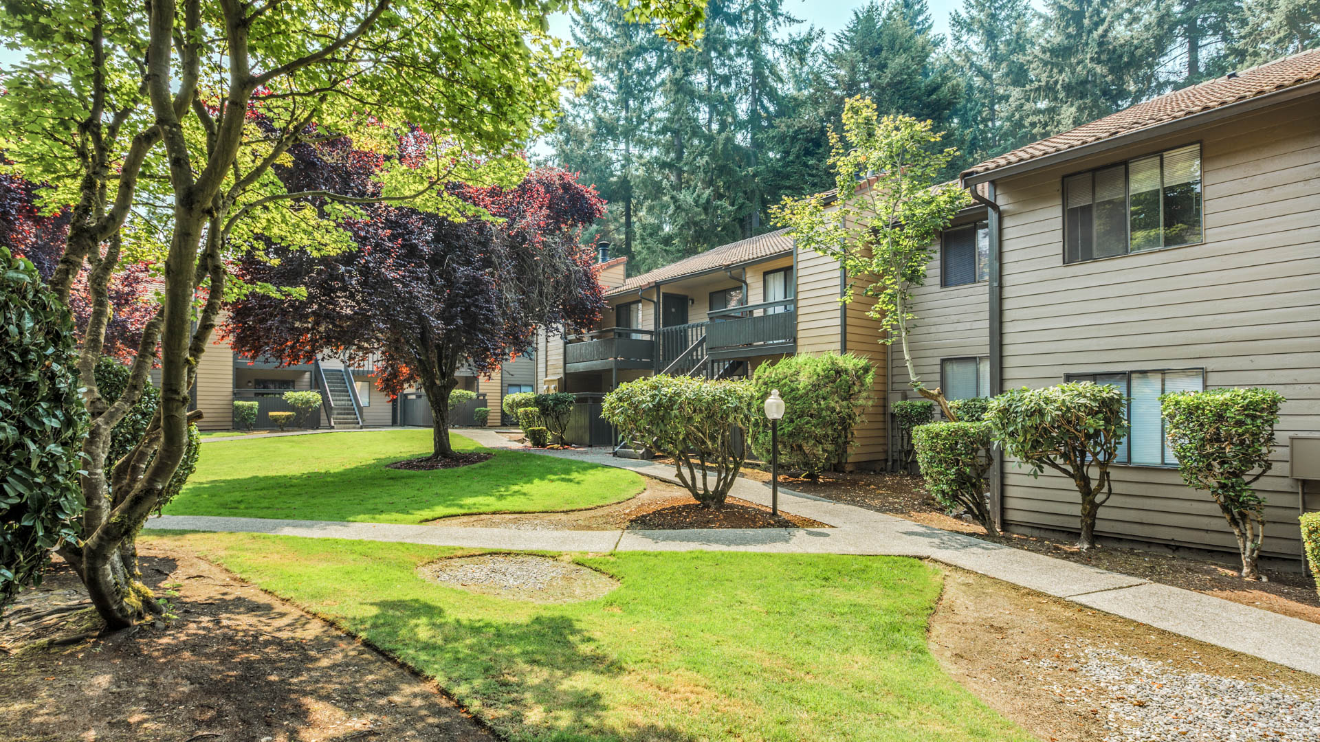 Bellevue Meadows Apartments 2 of 12