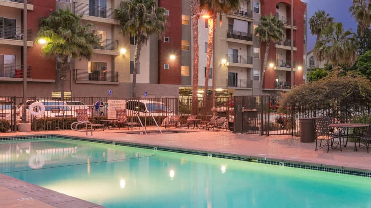 Del Mar Ridge Apartments - Swimming Pool
