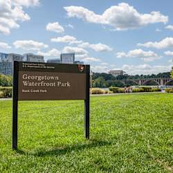 Sheffield Court Apartments - Waterfront Activities