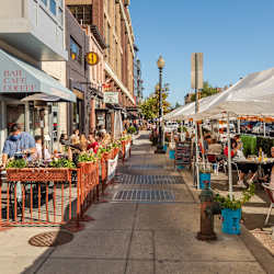 1500 Mass Apartments - Neighborhood