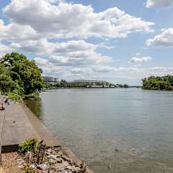 2201 Pershing Apartments - Outdoor Activities