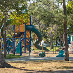 Prado Apartments - Neighborhood 
