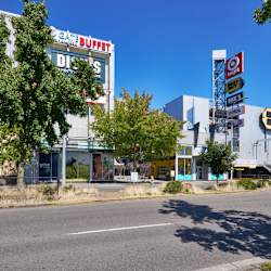 Lane Apartments - Neighborhood