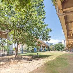 Indie Deep Ellum Apartments - Neighborhood