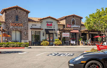 Country Oaks Apartments - Neighborhood 